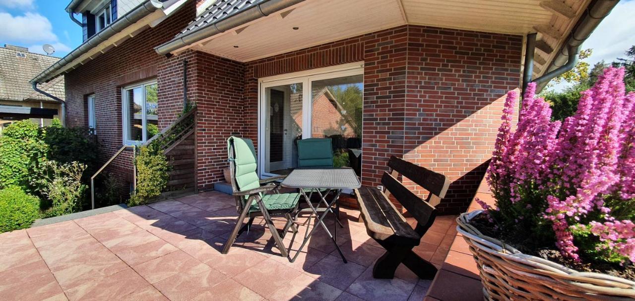 Ferienwohnung Uennern Appelboom Шнефердінген Екстер'єр фото