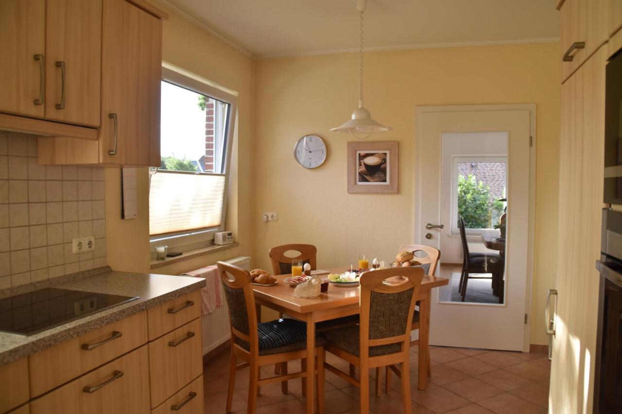Ferienwohnung Uennern Appelboom Шнефердінген Екстер'єр фото